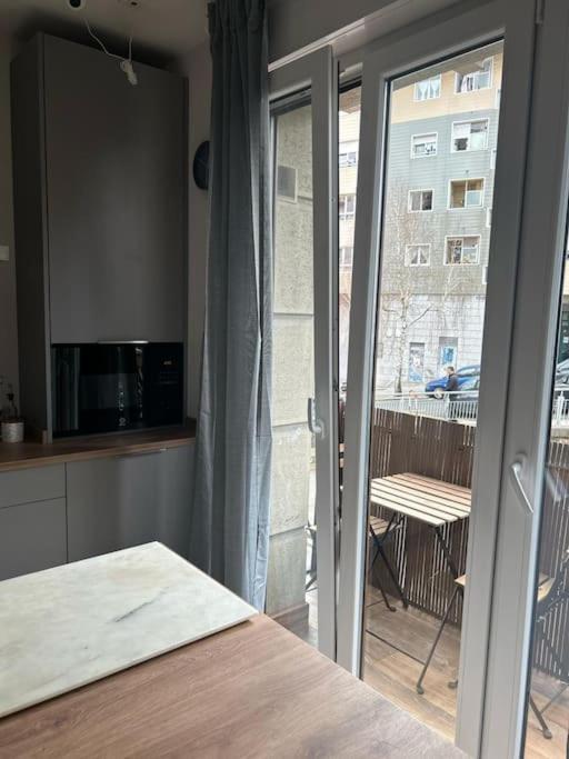 Piso Deluxe Con Balcon Cerca Del Casco Viejo Apartment Bilbao Luaran gambar