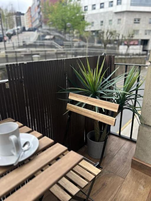 Piso Deluxe Con Balcon Cerca Del Casco Viejo Apartment Bilbao Luaran gambar